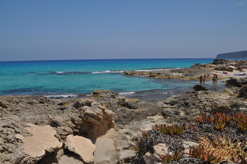 Viviendas Turisticas S'Estanyol Ла-Савина Экстерьер фото